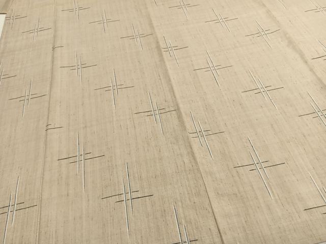 平和屋着物▽日本工芸会正会員　秋山眞和　綾の手紬　手織　本藍染　単衣　十字絣　証紙付き　正絹　逸品　AABE5710fy