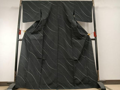 平和屋着物▽本塩沢 単衣 110亀甲 変わり縞 黒地 正絹 逸品 AABE5713fy