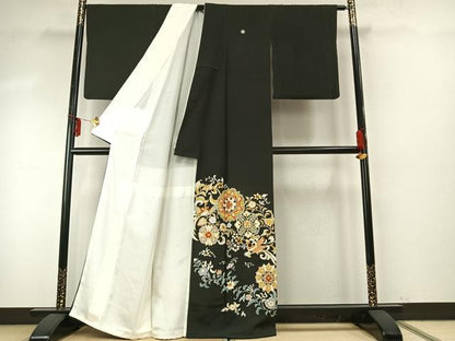 平和屋着物●豪華黒留袖　友禅　駒刺繍　花鳥文　金彩　正絹　逸品　AABE5796fy