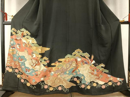 平和屋着物●豪華黒留袖　友禅　駒刺繍　花鳥文　金糸　金彩　正絹　逸品　AABE5797fy