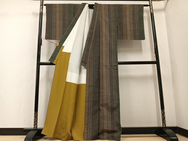 平和屋着物●上質な紬　間道　正絹　逸品　AABE5854ph