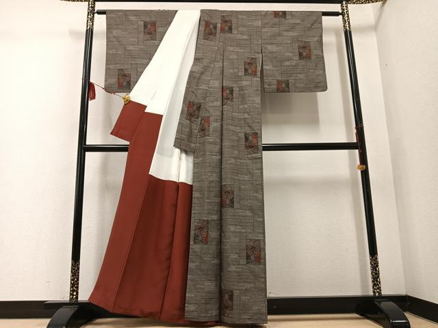平和屋着物●本場大島紬 カタス9マルキ 色紙草花文 正絹 逸品 AABE5856ph
