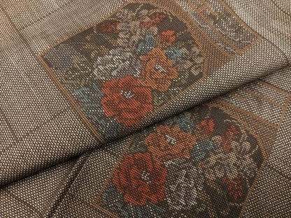 平和屋着物●本場大島紬 カタス9マルキ 色紙草花文 正絹 逸品 AABE5856ph