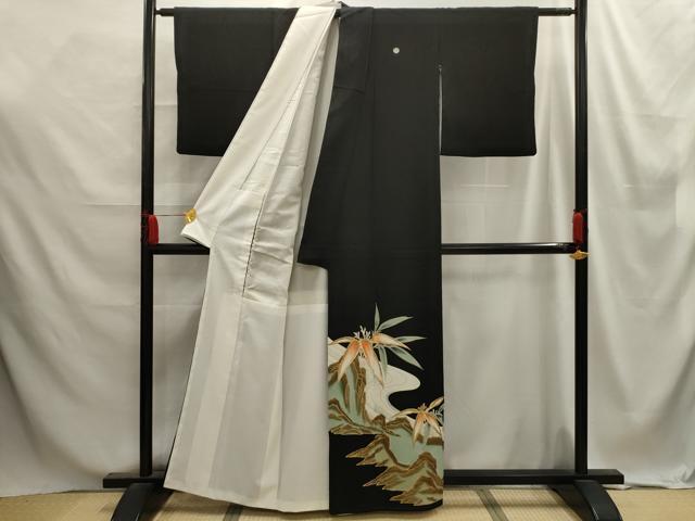 平和屋着物■黒留袖　刺繍　流水笹葉文　金糸　金彩　AABE6285sx