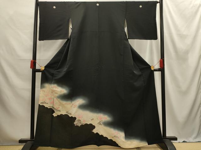 平和屋着物■豪華黒留袖　花鳥風景文　寿光織　暈し染め　正絹　逸品　AABE6447sx