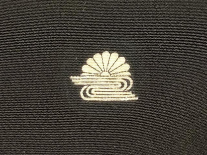平和屋着物■豪華黒留袖　道長飛鶴御所車花文　金彩　正絹　逸品　AABE6657sx