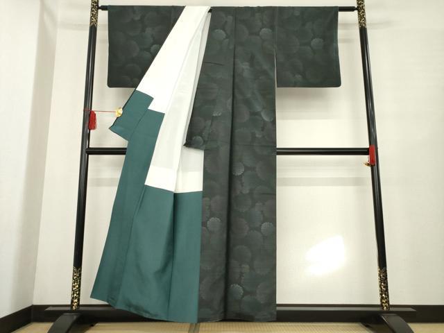 平和屋着物○本場大島紬 カタス7マルキ 雪輪重ね文 正絹 逸品 AABE6787ck