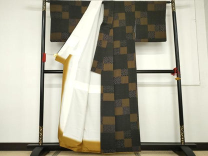 平和屋着物●上質な小紋　変り市松　黒地　正絹　逸品　AABE7031cs