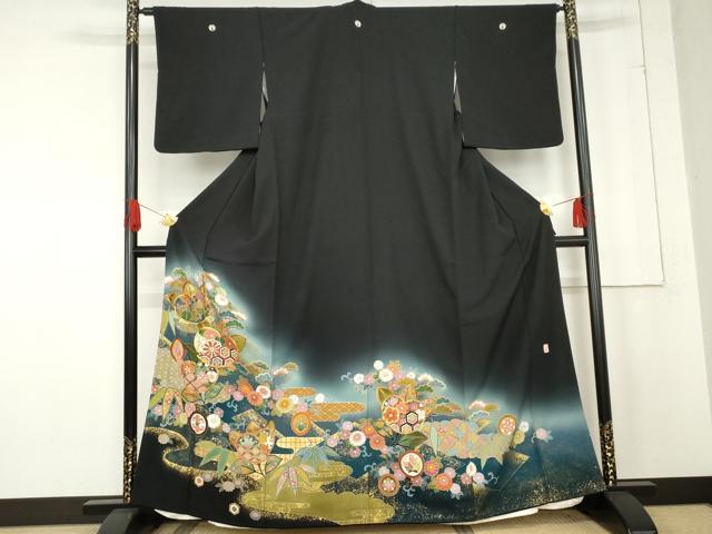 平和屋着物●京和工藝　友禅　黒留袖　駒刺繍　扇面草花文　金糸　金彩　正絹　逸品　AABE2784cs 平和屋着物○豪華黒留袖 友禅 作家物 駒刺繍 吉祥花蝶文