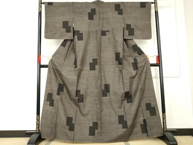 平和屋着物●上質な紬 色紙重ね文 正絹 逸品 未使用 AABE7042cs