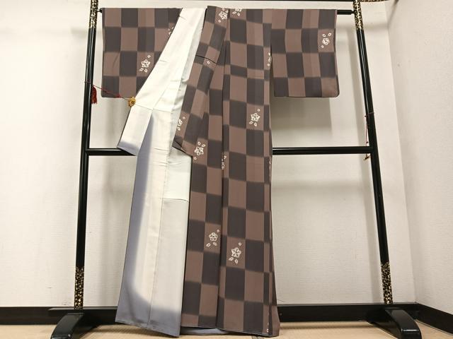 平和屋着物●上質な小紋　作家物　松柏　舞花文　暈し染め　正絹　逸品　AABE7345ph