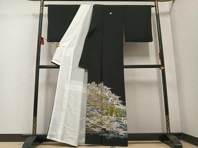 平和屋着物●豪華黒留袖 友禅 作家物 群れ鶴草木文 正絹 逸品 AABE7396ph