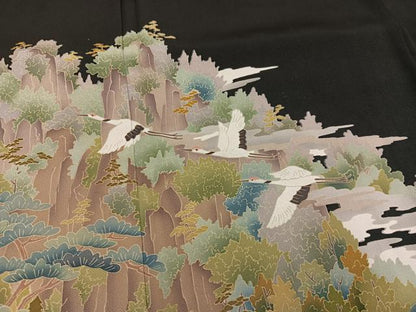 平和屋着物●豪華黒留袖 友禅 作家物 群れ鶴草木文 正絹 逸品 AABE7396ph