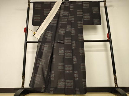 平和屋着物＊夏物　本場大島紬　夏大島　幾何学花文　正絹　逸品　AABE7494jd