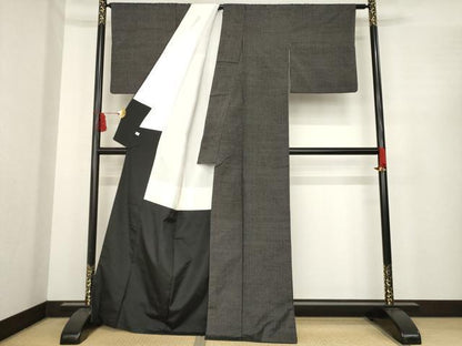 平和屋着物●上質な紬　縞　黒地　正絹　逸品　AABE7528ck