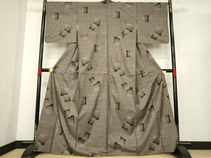 平和屋着物●本場大島紬　カタス9マルキ　色紙重ね文　正絹　逸品　AABE7548ck