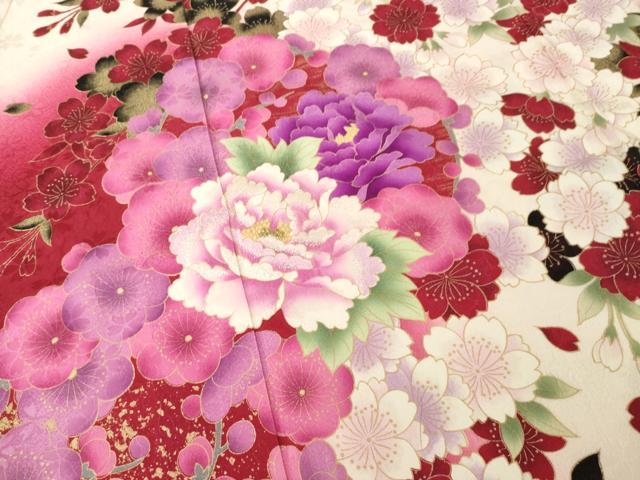 平和屋着物●豪華振袖　刺繍　舞花文　暈し染め　金彩　正絹　逸品　AABE7581ck