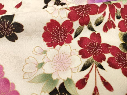 平和屋着物●豪華振袖　刺繍　舞花文　暈し染め　金彩　正絹　逸品　AABE7581ck
