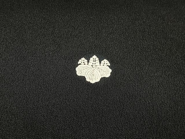 平和屋着物■豪華黒留袖　風景樹林文　金銀彩　正絹　逸品　AABE7710oa