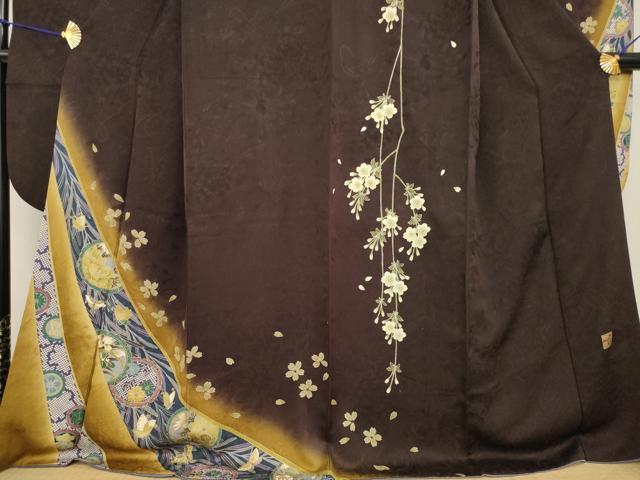 平和屋着物●尾上菊之助　振袖　駒刺繍　雪輪花文　暈し染め　金彩　ロング丈　正絹　逸品　AABE7741ck