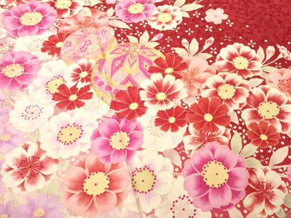 平和屋着物●豪華振袖　駒刺繍　花毬文　暈し染め　銀通し地　正絹　逸品　AABE7748ck
