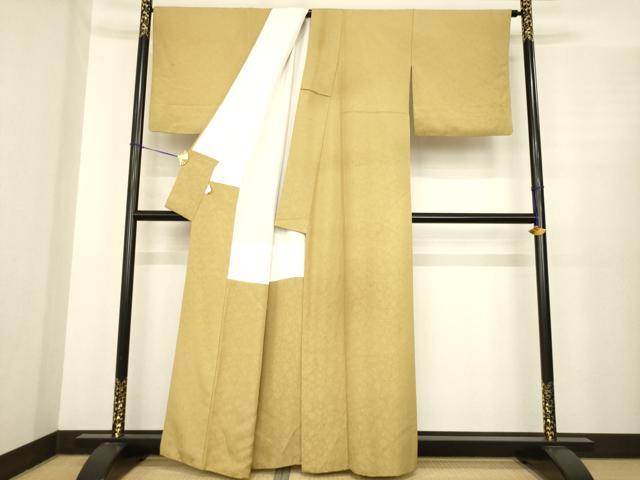 平和屋着物●ジャパンオートクチュール　渡辺雪三郎　色無地　花唐草地紋　朽葉色　正絹　逸品　AABE7750ck