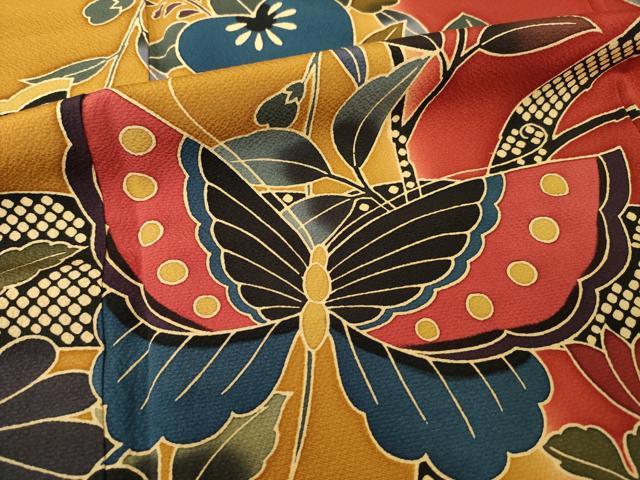 平和屋着物●豪華振袖　紅型　風景鴛鴦花蝶文　暈し染め　正絹　逸品　AABE7753ck