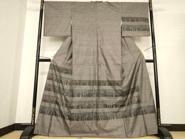 平和屋着物●本場大島紬　訪問着　カタス9マルキ　刺繍　横段樹林文　正絹　逸品　AABE7767ck