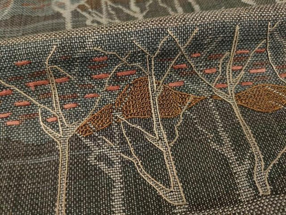 平和屋着物●本場大島紬　訪問着　カタス9マルキ　刺繍　横段樹林文　正絹　逸品　AABE7767ck