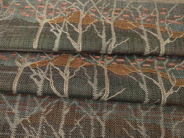 平和屋着物●本場大島紬　訪問着　カタス9マルキ　刺繍　横段樹林文　正絹　逸品　AABE7767ck