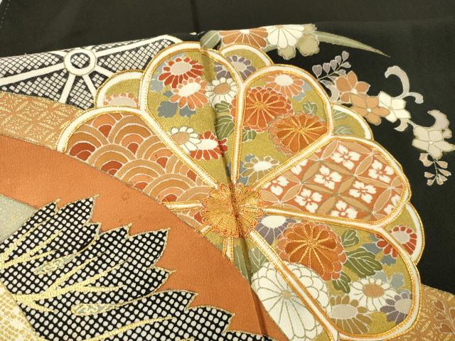 平和屋着物●創業460年・千總　黒留袖　駒刺繍　蔓帯花文　金彩　伊勢丹扱い　正絹　逸品　AABE7791ck