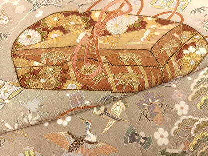 平和屋着物●豪華色留袖　作家物　千くさ染繍　刺繍　飛鶴花文箱　吉祥宝尽くし　暈し染め　金彩　正絹　逸品　AABE8083ph