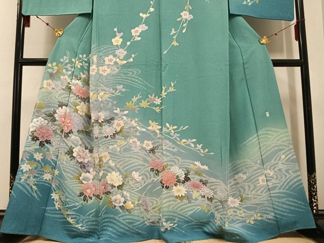 平和屋着物●訪問着　友禅　作家物　枝花文　暈し染め　正絹　逸品　AABE8120ph