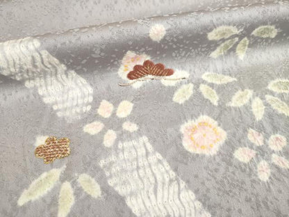平和屋着物▼訪問着　絞り　刺繍　松竹梅舞花文　金彩　正絹　逸品　AABE8163ck