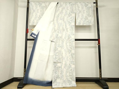平和屋着物●本場大島紬　白大島　カタス7マルキ　花蔦草文　やまと誂製　正絹　逸品　AABE8215ck