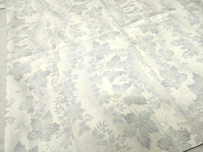 平和屋着物●本場大島紬　白大島　カタス7マルキ　花蔦草文　やまと誂製　正絹　逸品　AABE8215ck