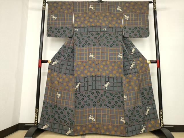 平和屋着物●ファッションブランド　hiromichi nakano　ヒロミチナカノ　小紋　横段格子花文　兎　うさぎ　金彩　正絹　逸品　AABE8235ck 平和屋着物○ファッションブランド hiromichi nakano ヒロミチナカノ