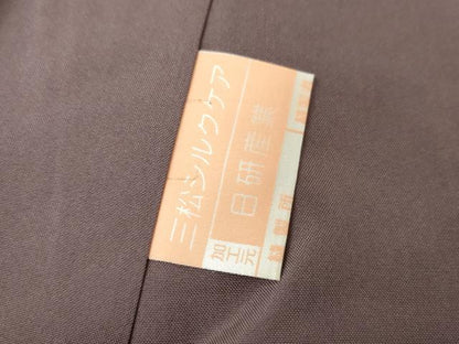 平和屋着物●本場大島紬　白大島　カタス7マルキ　散らし文様　正絹　逸品　AABE8523cs