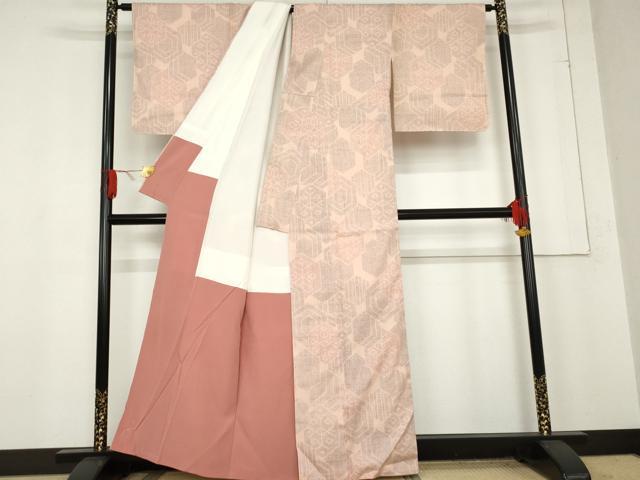 平和屋着物●本場結城紬　重要無形文化財　80亀甲　亀甲重ね文　証紙付き　正絹　逸品　AABE8526cs