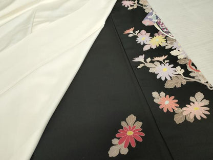 平和屋着物●本加賀友禅作家　村下信吉　黒留袖　絵巻風景飛鳥花文　暈し染め　正絹　逸品　AABE8571cs