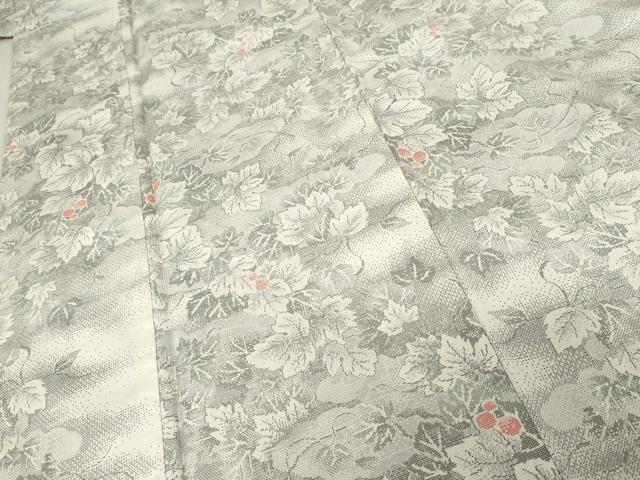 平和屋着物○本場大島紬 白大島 カタス9マルキ 蔦草文 正絹 逸品