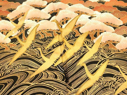 平和屋着物■豪華黒留袖 駒刺繍 飛鶴浜松文 金彩 正絹 逸品 AABE8716fw