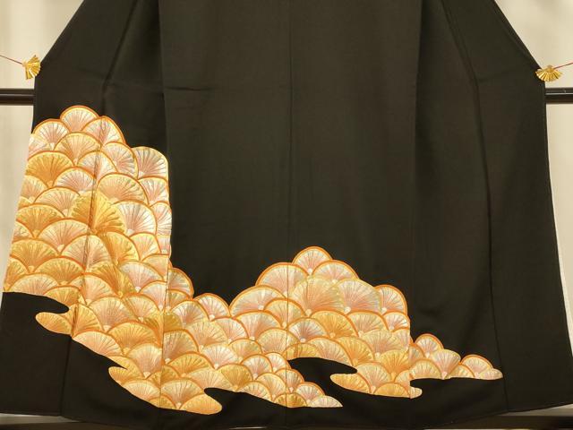 平和屋着物■豪華黒留袖　刺繍　青海波花文　金彩　銀糸　正絹　逸品　AABE8802fw