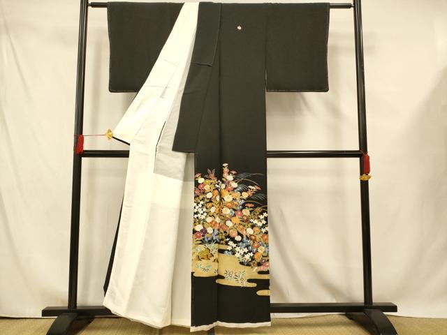平和屋着物■豪華黒留袖　駒刺繍　草花文　金彩　正絹　逸品　AABE8818fw