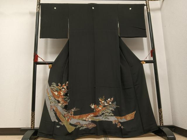 平和屋着物●創業460年・千總　黒留袖　草花吉祥文　正絹　逸品　AABE8913ph