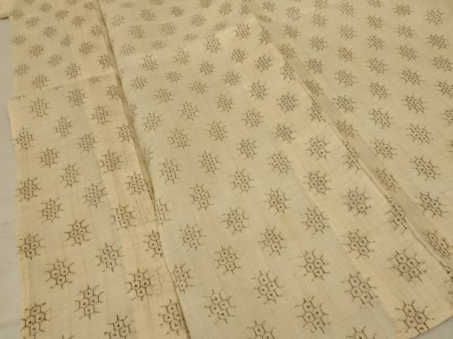 平和屋着物＊夏物 沖縄県無形文化財指定 本場八重山上布 亀甲文 麻 逸品 AABE8990jd