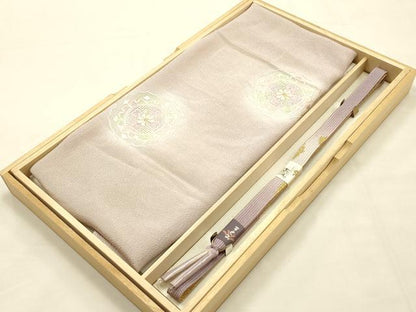 平和屋本店●和装小物　帯締め・帯揚げセット　高麗組 綾出し　刺繍　鏡裏花文　暈し染め　金糸　正絹　逸品　未使用　AABE9085ay