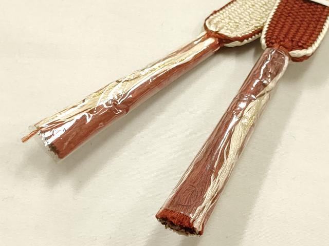 平和屋本店●和装小物　帯締め・帯揚げセット　高麗組 綾出し　暈し　絞り　舞花文　繊細金銀糸　正絹　逸品　未使用　AABE9089ay