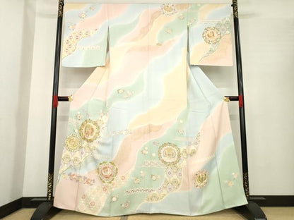 平和屋着物●訪問着　友禅　駒刺繍　向い鳥花丸文　暈し染め　金彩　正絹　逸品　AABE9209ck