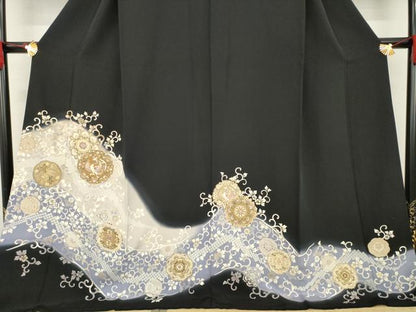 平和屋着物●訪問着　駒刺繍　道長花文　黒地　金彩　ロング丈　正絹　逸品　AABE9217ck